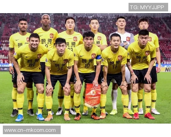 托尼传奇人生从英甲崛起到英超巅峰年薪50万夺亚冠荣耀